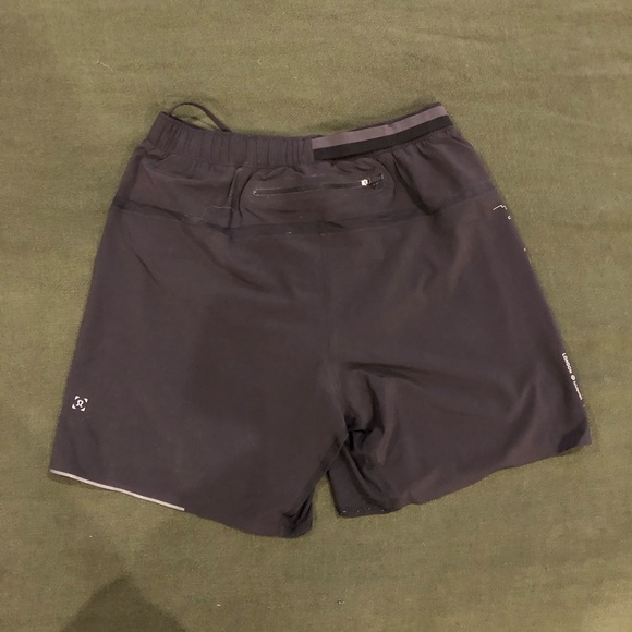 Lululemon London Running men’s shorts M - Picture 4 of 9